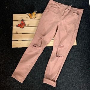 Pink high-waisted jeans